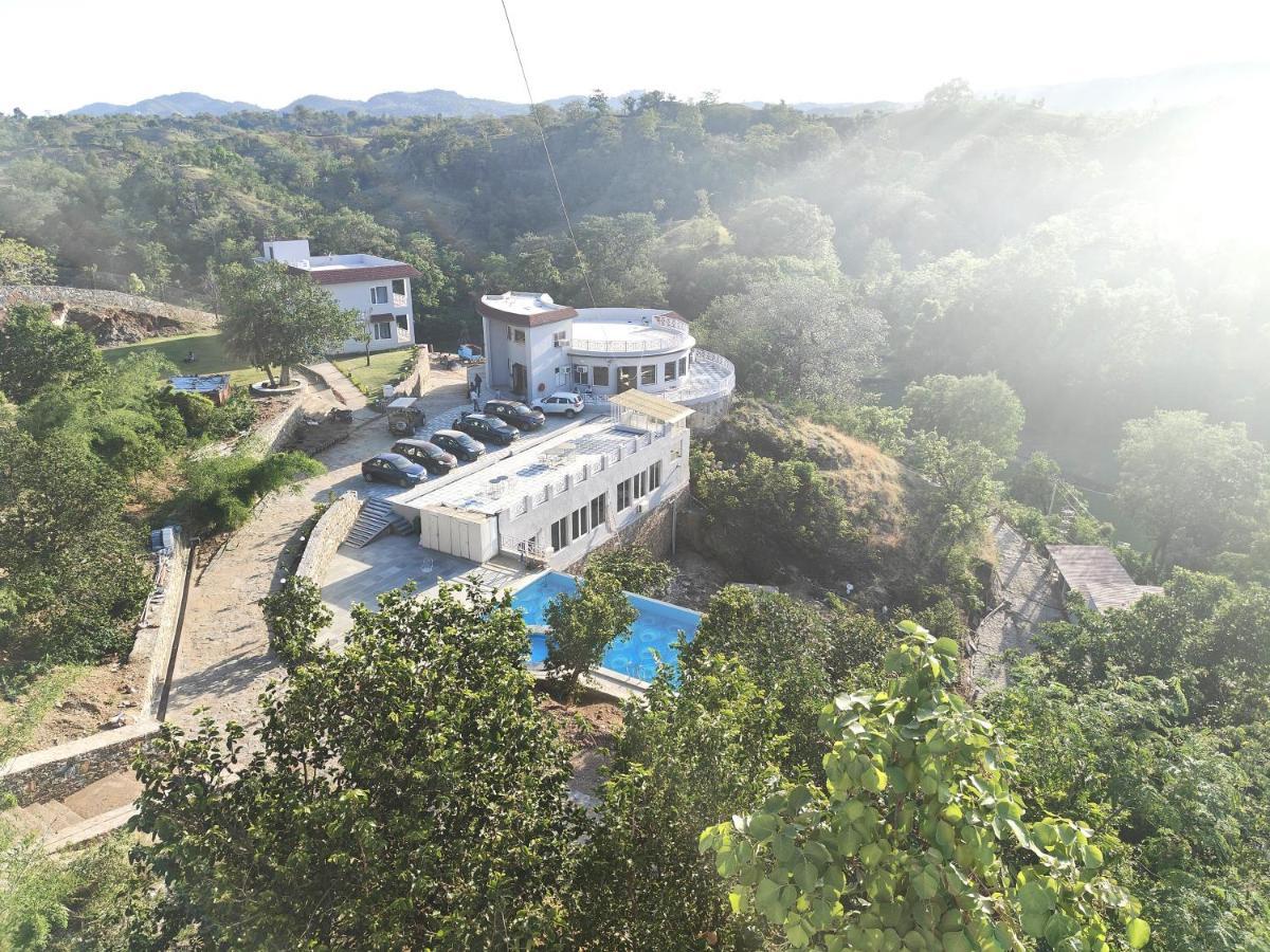 The Sky Imperial Pavoreal Jungle Resort Kumbhalgar Kültér fotó